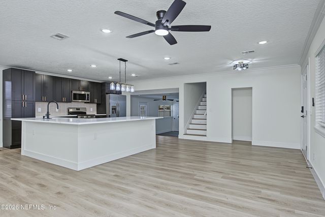 8529 BURKHALL Street, Jacksonville, FL 32211
