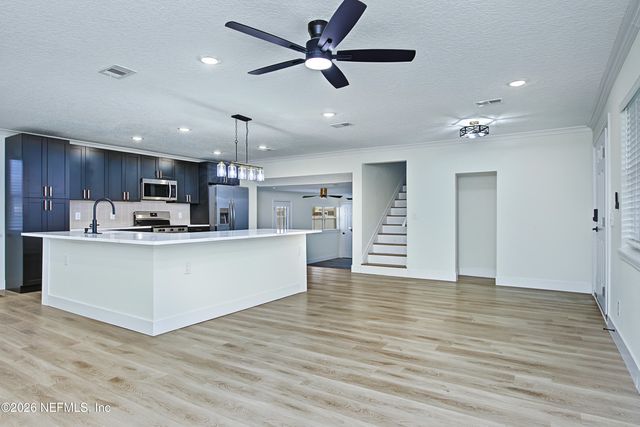 8529 BURKHALL Street, Jacksonville, FL 32211
