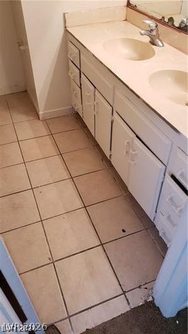 1336 North JONES Boulevard, Las Vegas, NV 89108