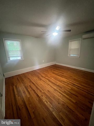 361 SPRING GARDEN ST, Conshohocken, PA 19428