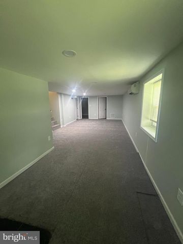 361 SPRING GARDEN ST, Conshohocken, PA 19428