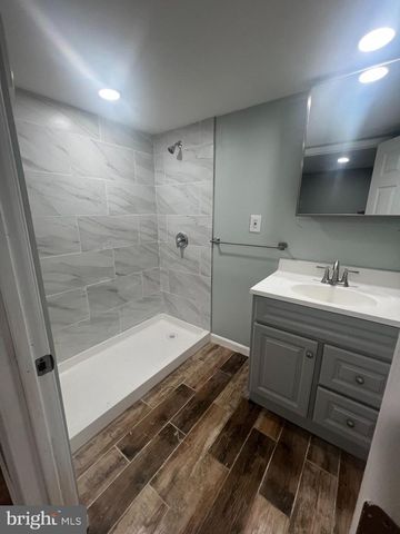 361 SPRING GARDEN ST, Conshohocken, PA 19428