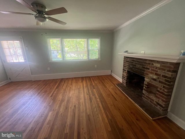 361 SPRING GARDEN ST, Conshohocken, PA 19428