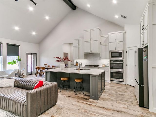 6400 NW 157th Street, Edmond, OK 73013