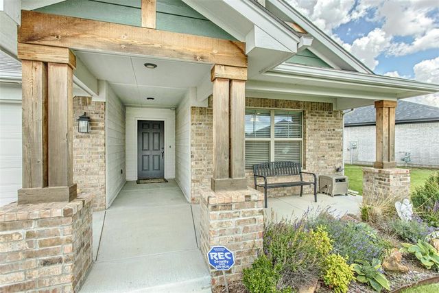 16009 Quiet Storm Drive, Oklahoma City, OK 73170