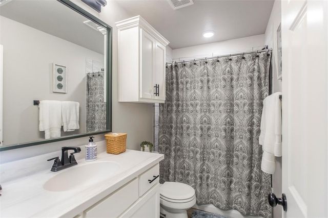 16009 Quiet Storm Drive, Oklahoma City, OK 73170