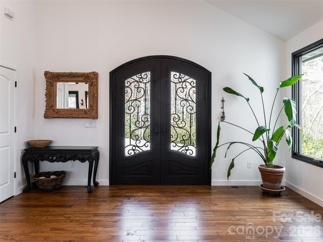 508 Avery Creek Road, Arden, NC 28704