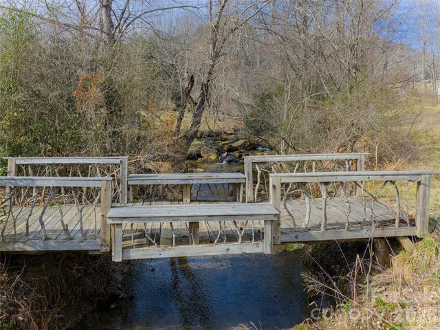 508 Avery Creek Road, Arden, NC 28704