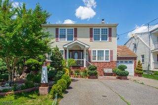 445 Lakeside Ave, Pompton Lakes Boro, NJ 07442