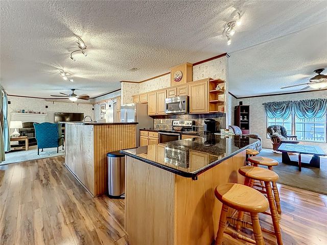 1658 ELKHART CIRCLE, Tavares, FL 32778