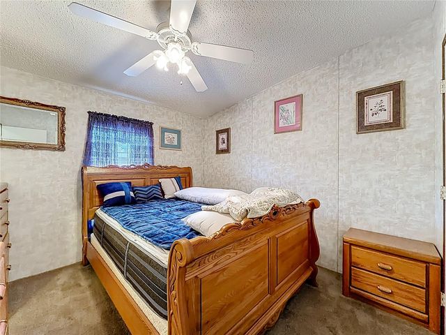 1658 ELKHART CIRCLE, Tavares, FL 32778