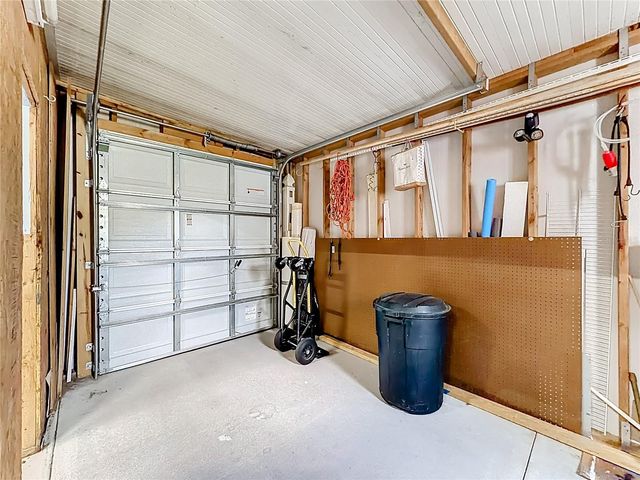 1658 ELKHART CIRCLE, Tavares, FL 32778