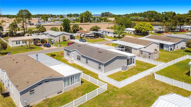 1658 ELKHART CIRCLE, Tavares, FL 32778