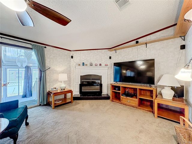 1658 ELKHART CIRCLE, Tavares, FL 32778