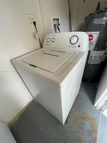 2964 NE 12th Ter, Pompano Beach, FL 33064