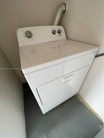 2964 NE 12th Ter, Pompano Beach, FL 33064