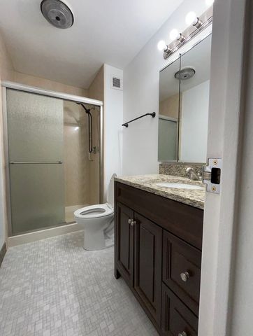 600 Naples Court 510, Glenview, IL 60025