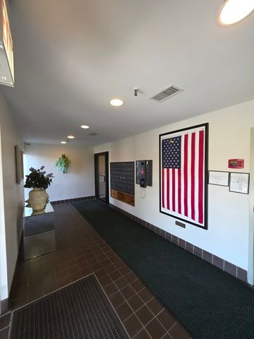 600 Naples Court 510, Glenview, IL 60025