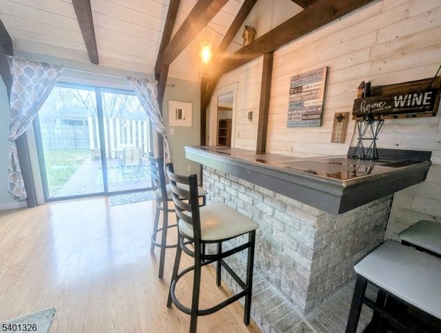 2 Presidential Dr, Washington Boro, NJ 07882