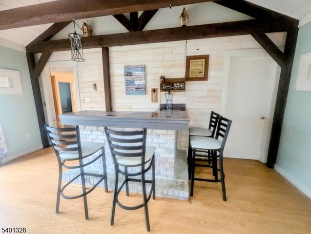 2 Presidential Dr, Washington Boro, NJ 07882