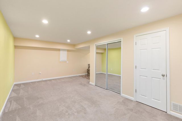 105 SE Kellerman Lane, Waukee, IA 50263