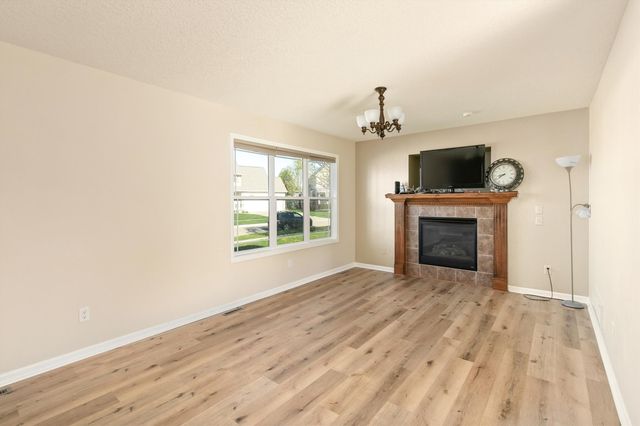 105 SE Kellerman Lane, Waukee, IA 50263