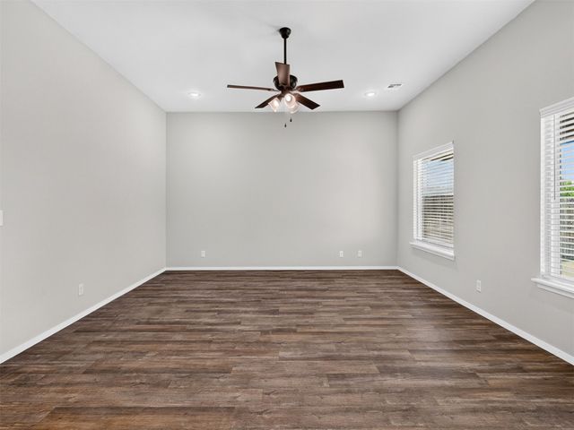 12404 N 130 East Avenue, Collinsville, OK 74021
