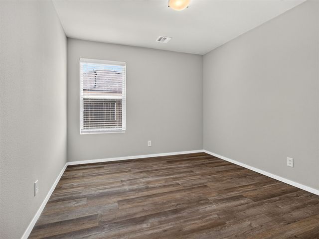 12404 N 130 East Avenue, Collinsville, OK 74021