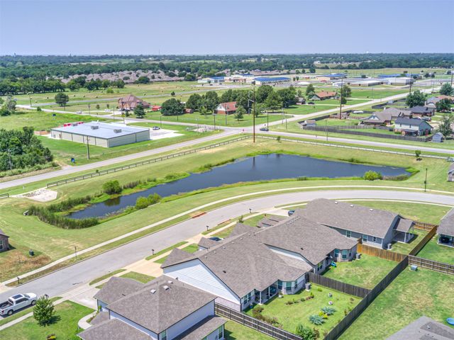 12404 N 130 East Avenue, Collinsville, OK 74021