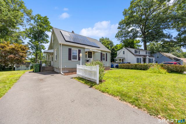 140 Garfield Road, Bristol, CT 06010