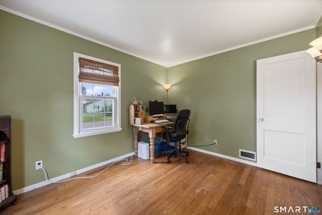 140 Garfield Road, Bristol, CT 06010