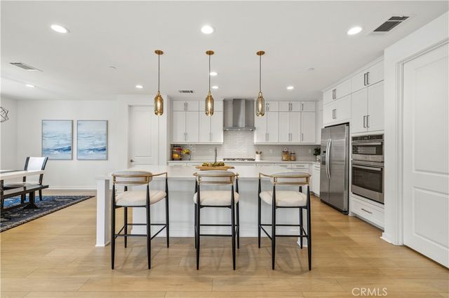 18135 Tableau Way, Saugus, CA 91350