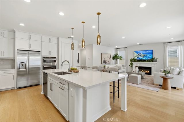 18135 Tableau Way, Saugus, CA 91350