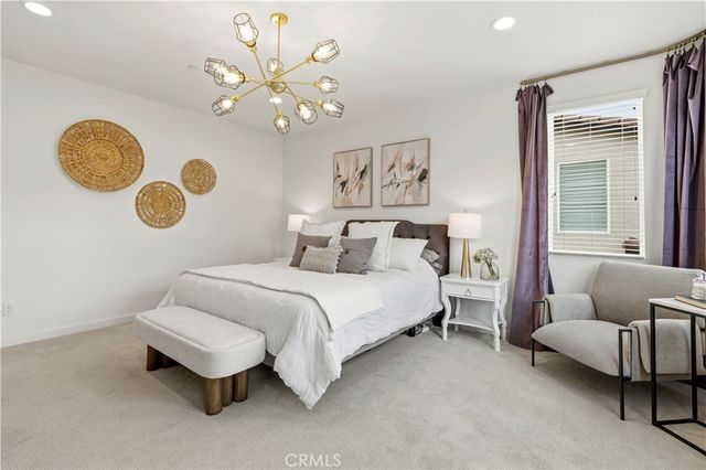 18135 Tableau Way, Saugus, CA 91350