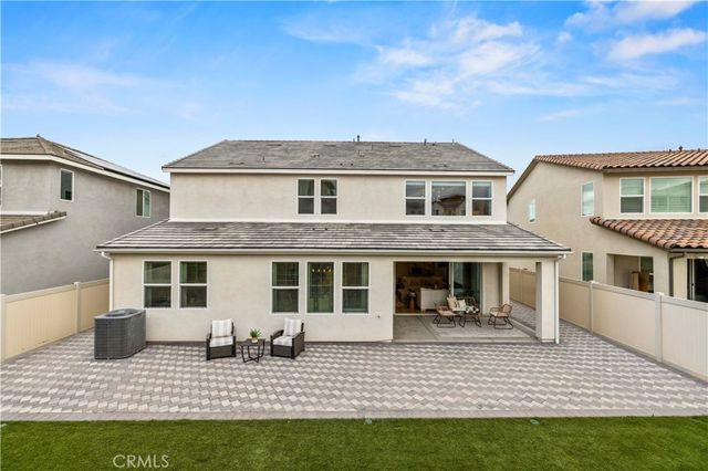 18135 Tableau Way, Saugus, CA 91350