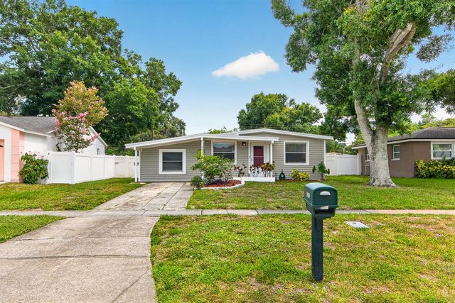 9042 SOUTHERN COMFORT DRIVE, Largo, FL 33773