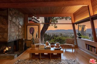 3580 Multiview Drive, Los Angeles, CA 90068