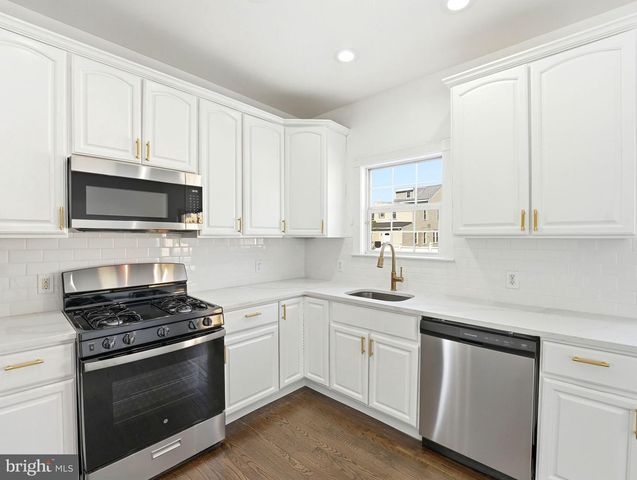 316 REDFERN ST, Hamilton, NJ 08610