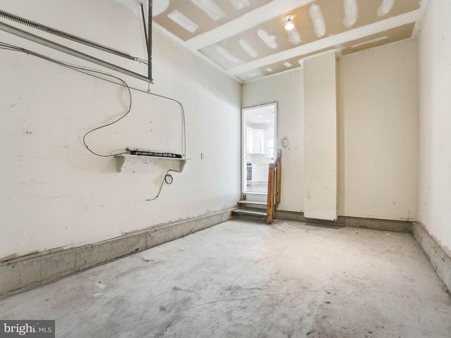 316 REDFERN ST, Hamilton, NJ 08610