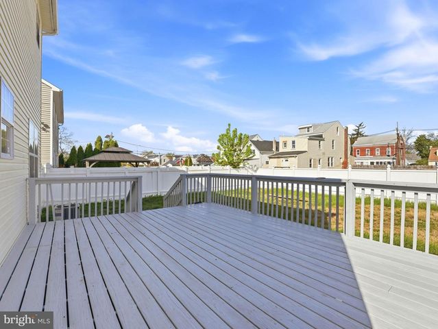 316 REDFERN ST, Hamilton, NJ 08610