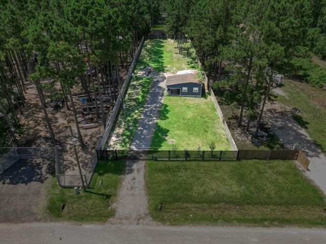2901 County Road 3479b, Cleveland, TX 77327