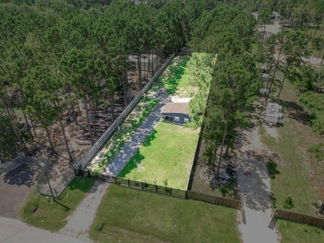 2901 County Road 3479b, Cleveland, TX 77327