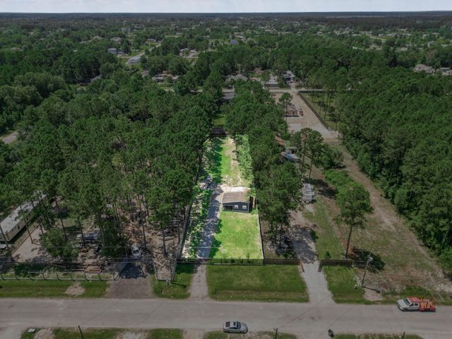 2901 County Road 3479b, Cleveland, TX 77327