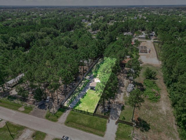 2901 County Road 3479b, Cleveland, TX 77327