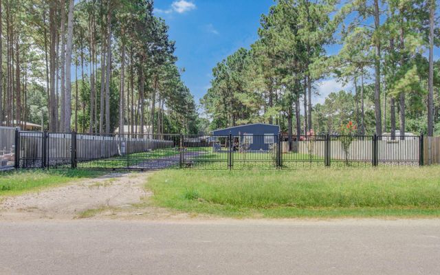 2901 County Road 3479b, Cleveland, TX 77327