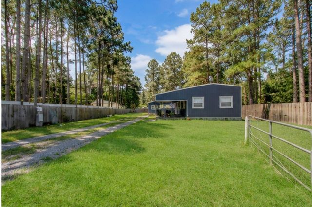 2901 County Road 3479b, Cleveland, TX 77327