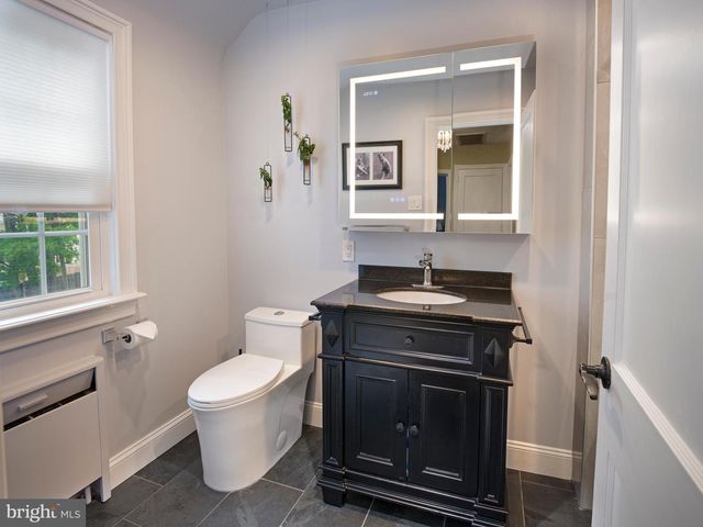 28 W AMHERST RD, Bala Cynwyd, PA 19004