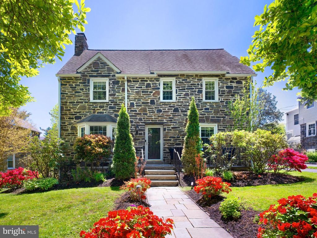 28 W AMHERST RD, Bala Cynwyd, PA 19004