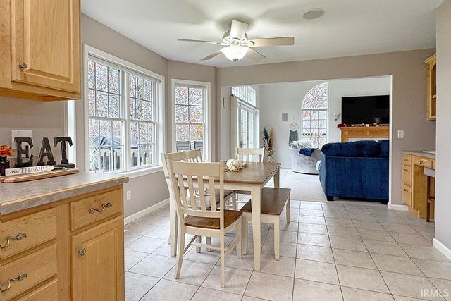 10451 Cottage Grove Drive, Middlebury, IN 46540