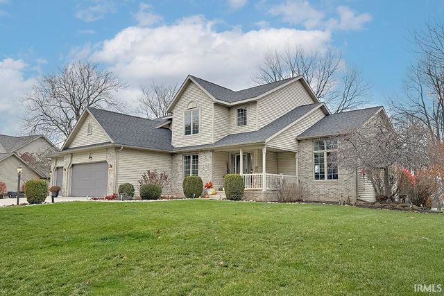 10451 Cottage Grove Drive, Middlebury, IN 46540
